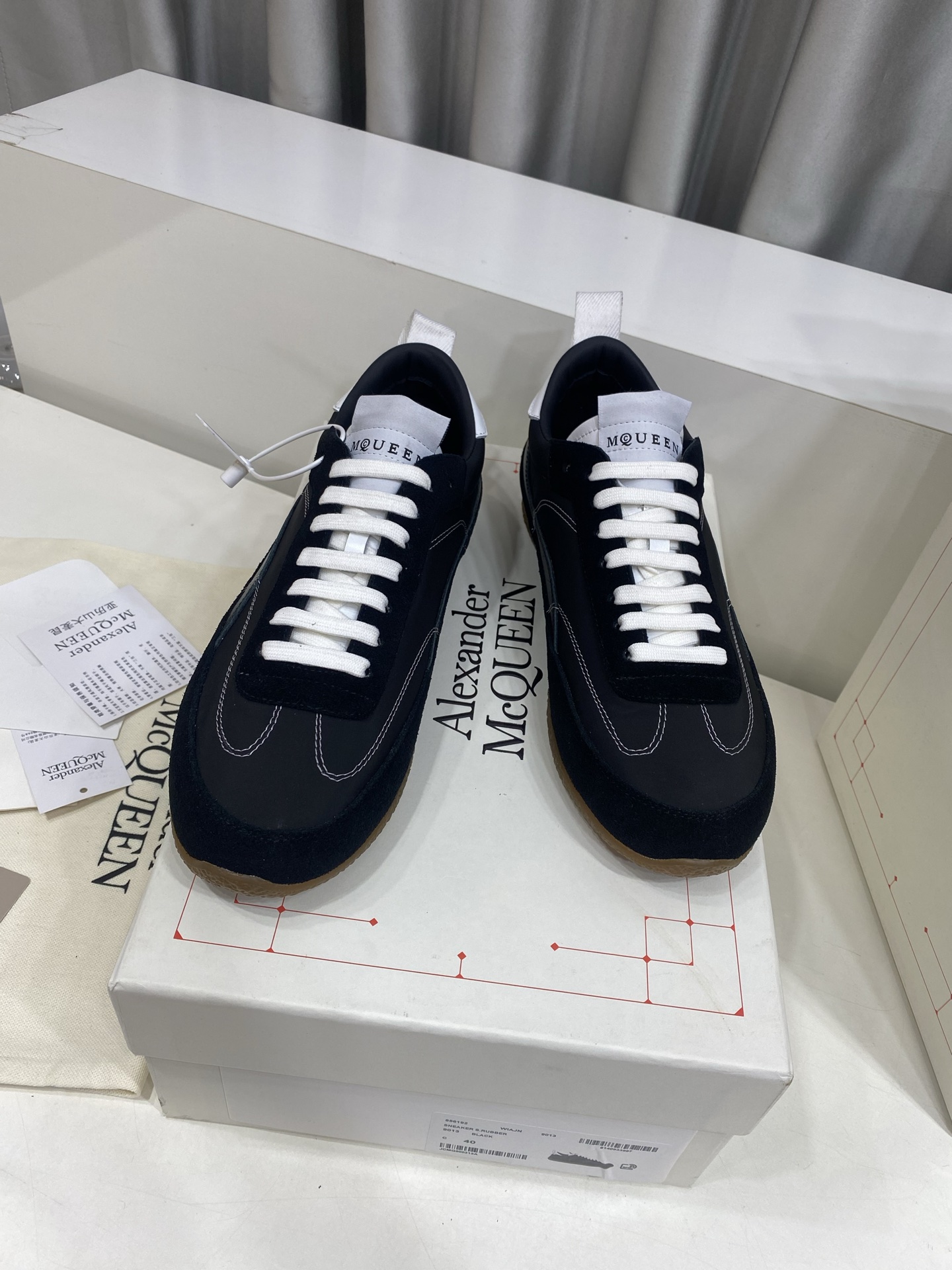 Women's high heels